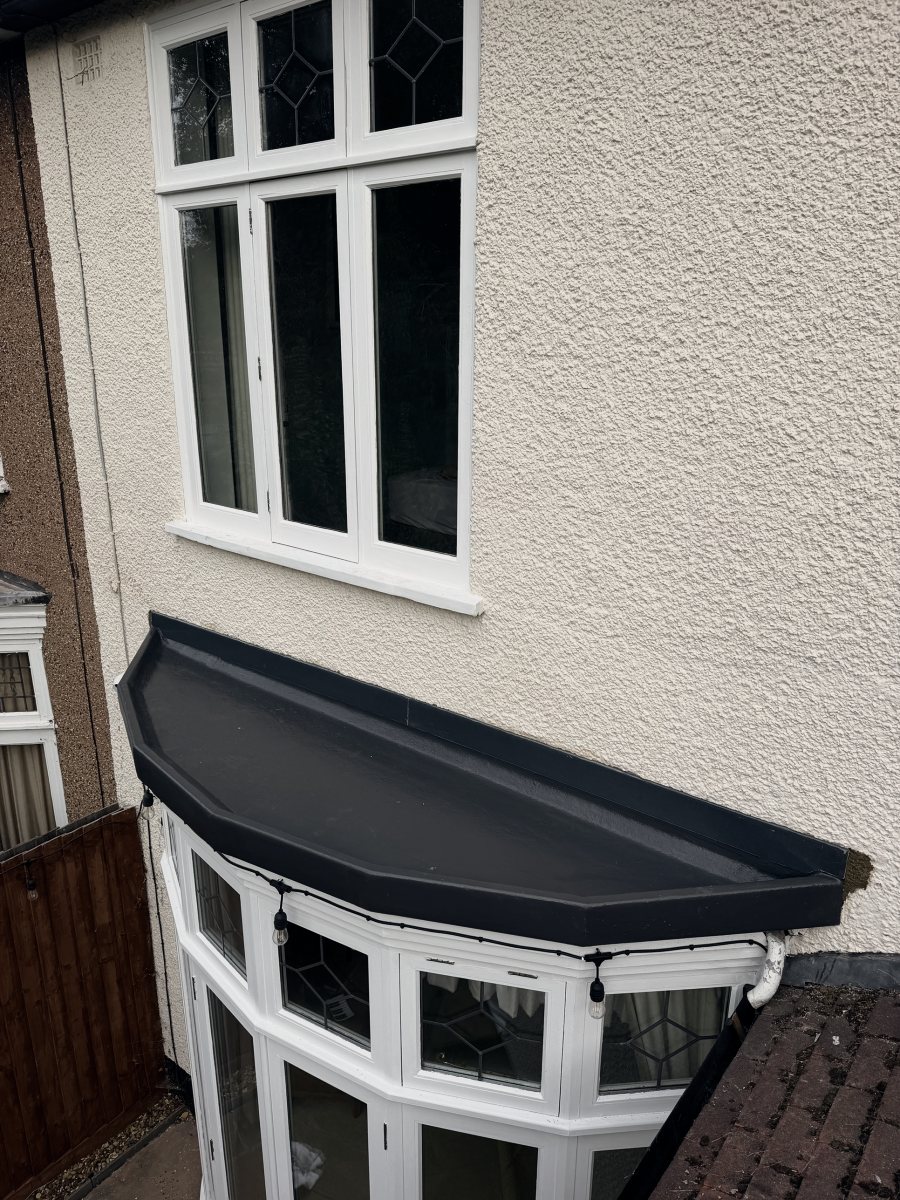 The finished fibreglass roof from above, turned up the wall at the back